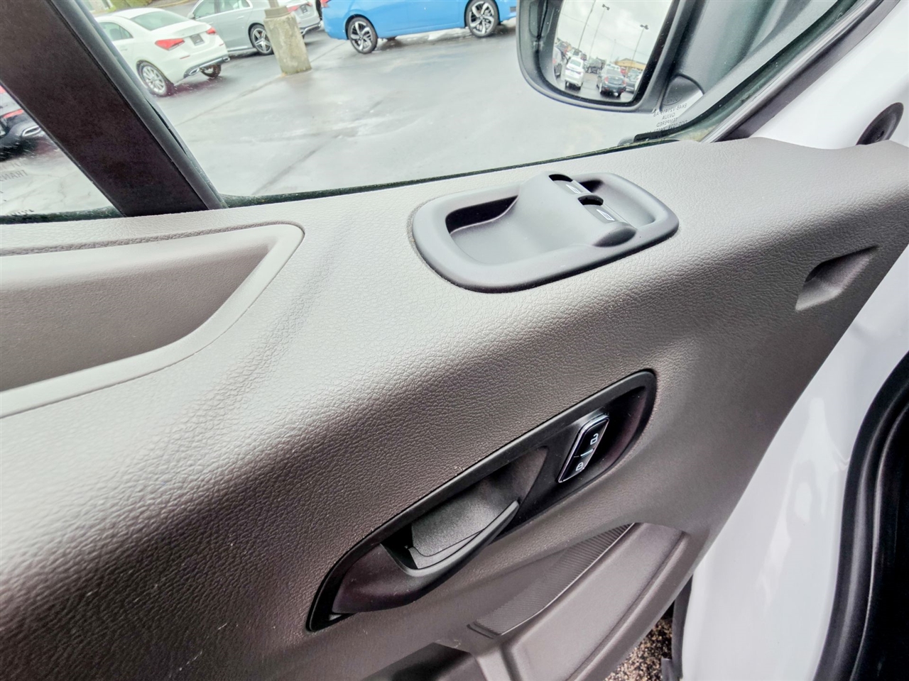 Ford Transit Passenger Wagon  2023