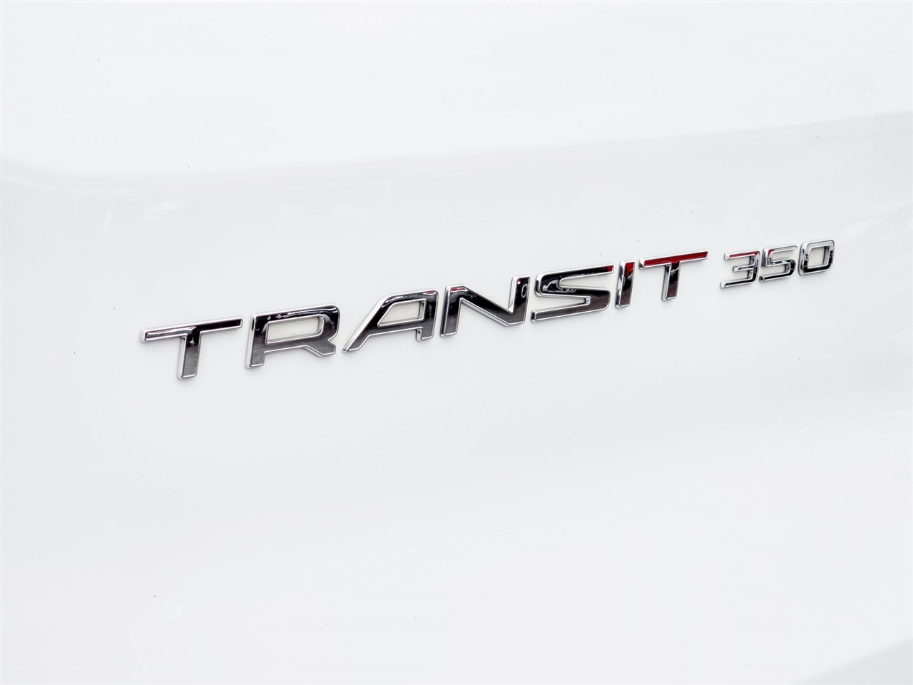 Ford Transit Passenger Wagon  2023