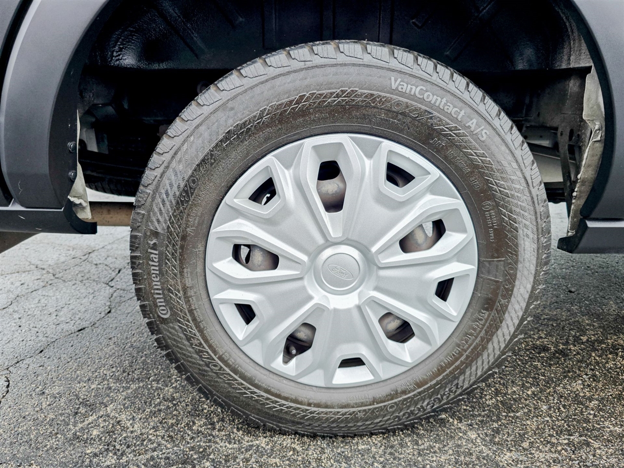 Ford Transit Passenger Wagon  2023