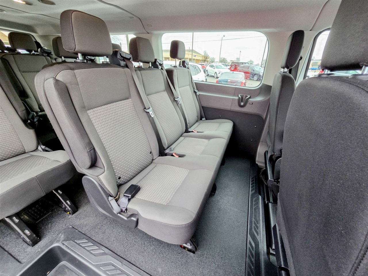 Ford Transit Passenger Wagon  2023