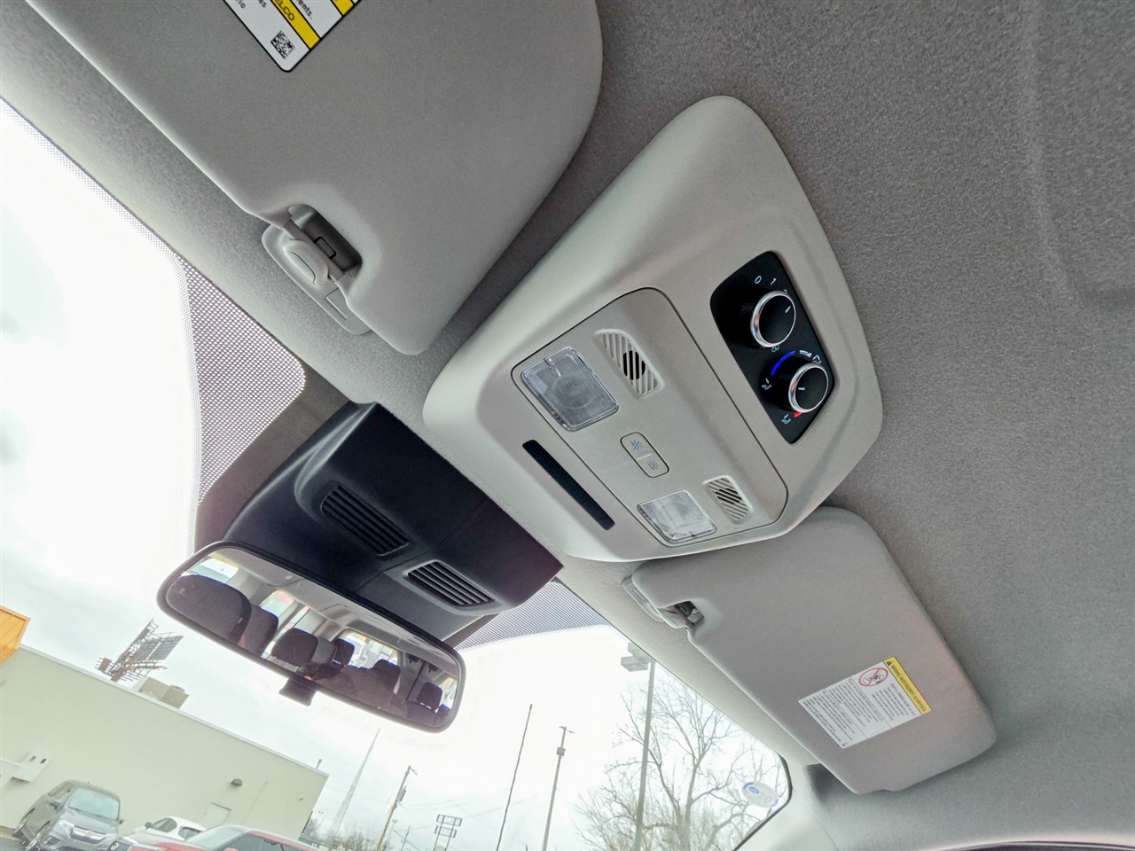 Ford Transit Passenger Wagon  2023