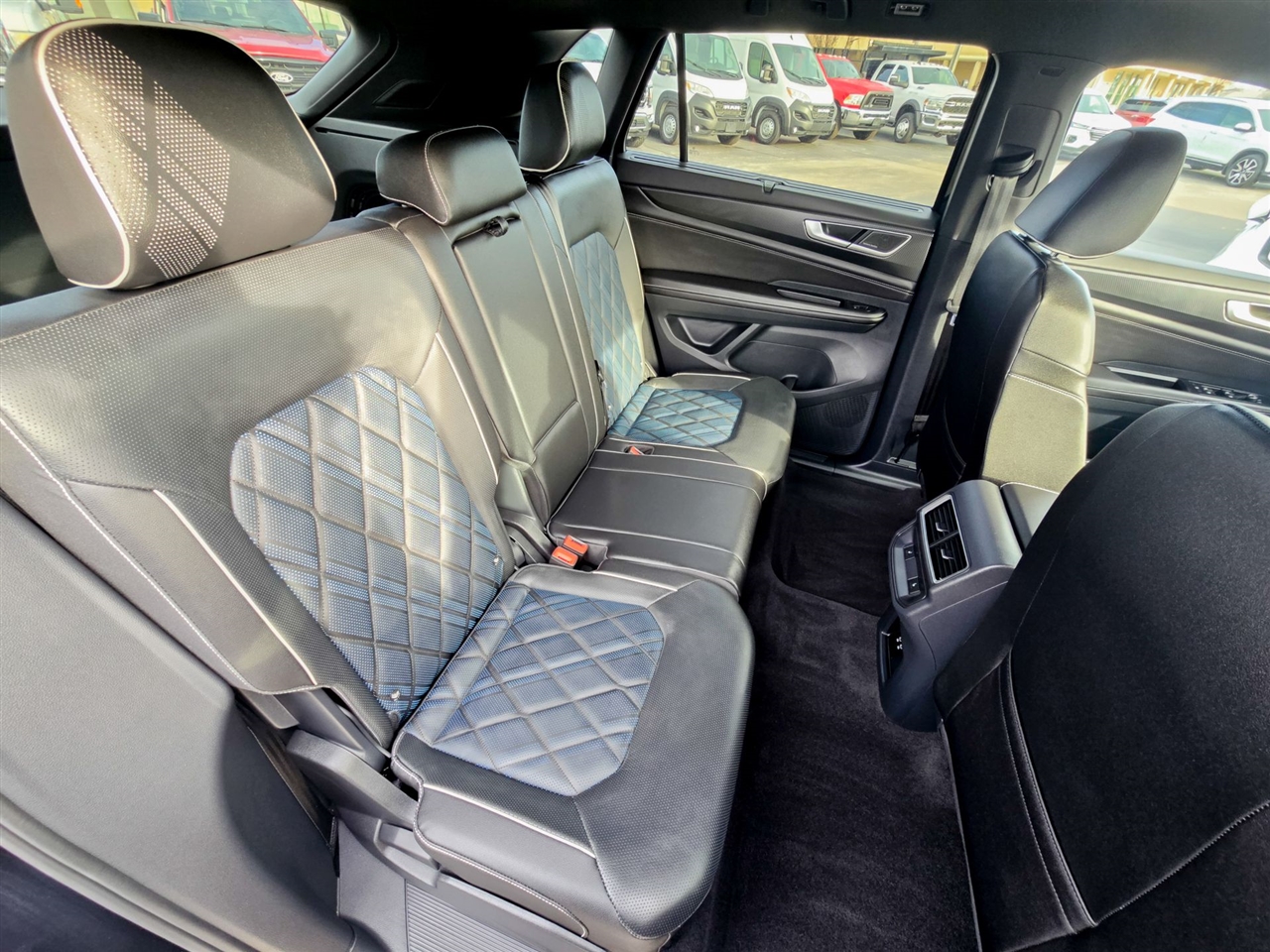 Volkswagen Atlas Cross Sport  2025