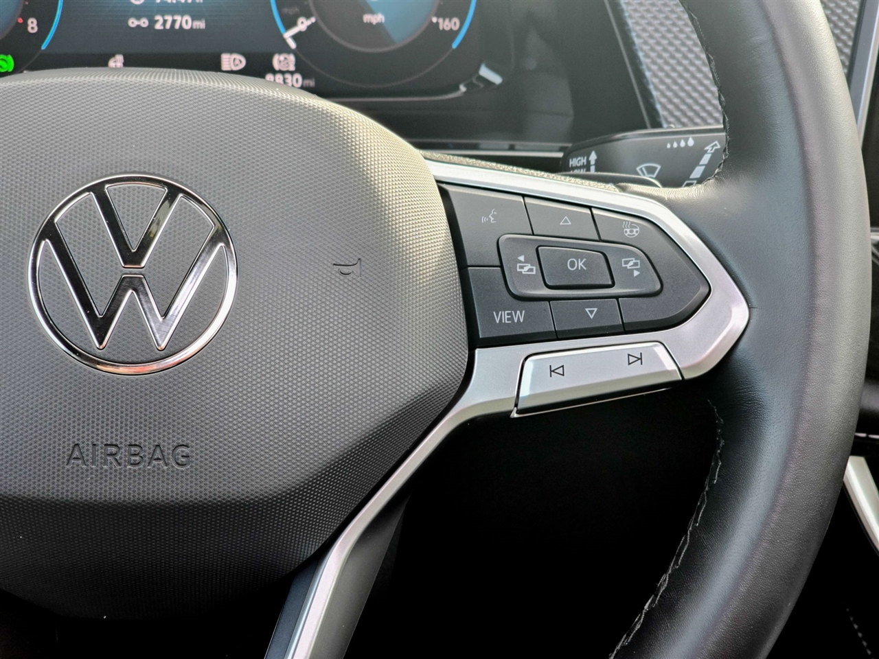 Volkswagen Atlas Cross Sport  2025