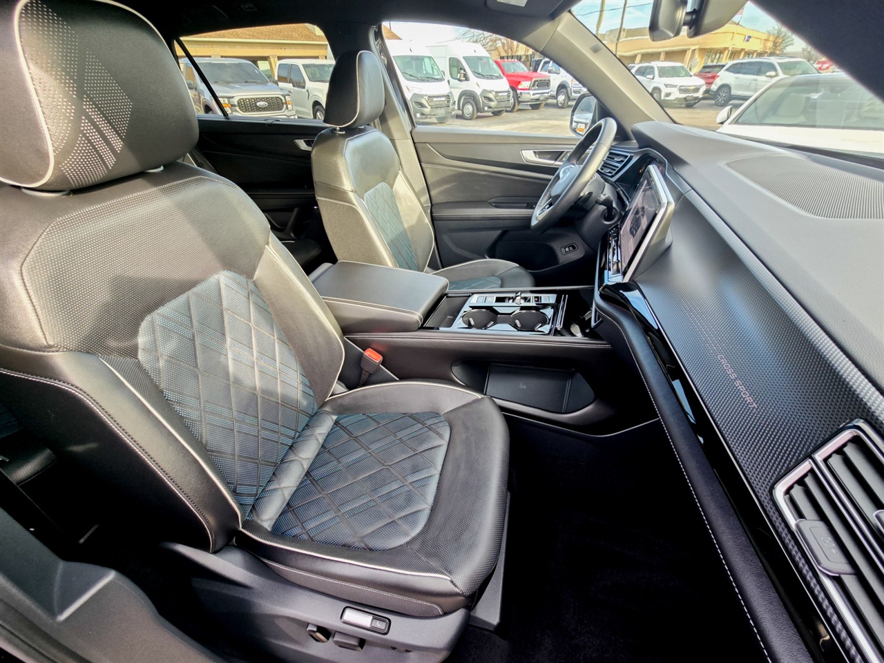 Volkswagen Atlas Cross Sport  2025