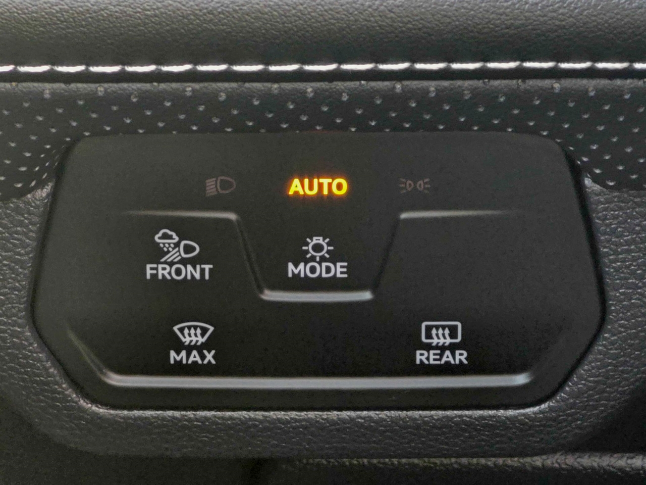 Volkswagen Atlas Cross Sport  2025