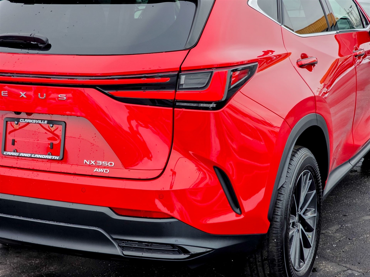 Lexus NX  2022