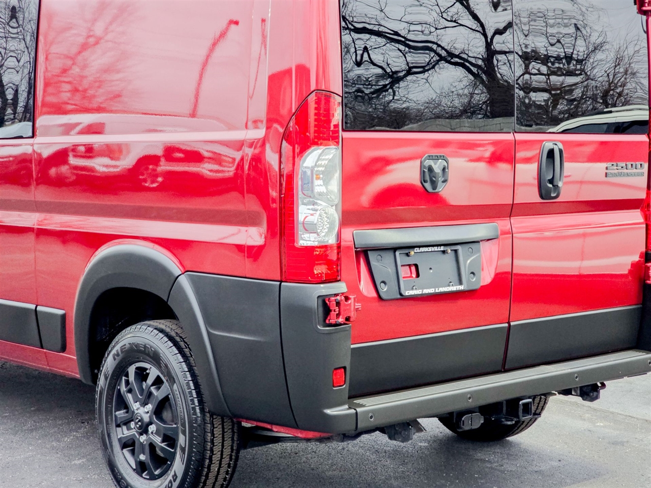 RAM ProMaster Cargo Van  2023