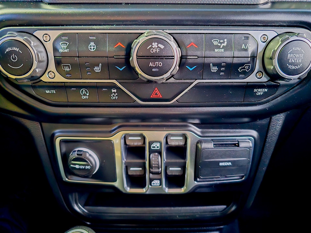 Jeep Gladiator  2021