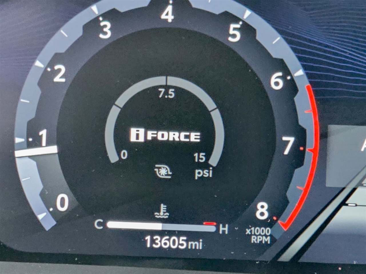 Toyota Tacoma 4WD  2024