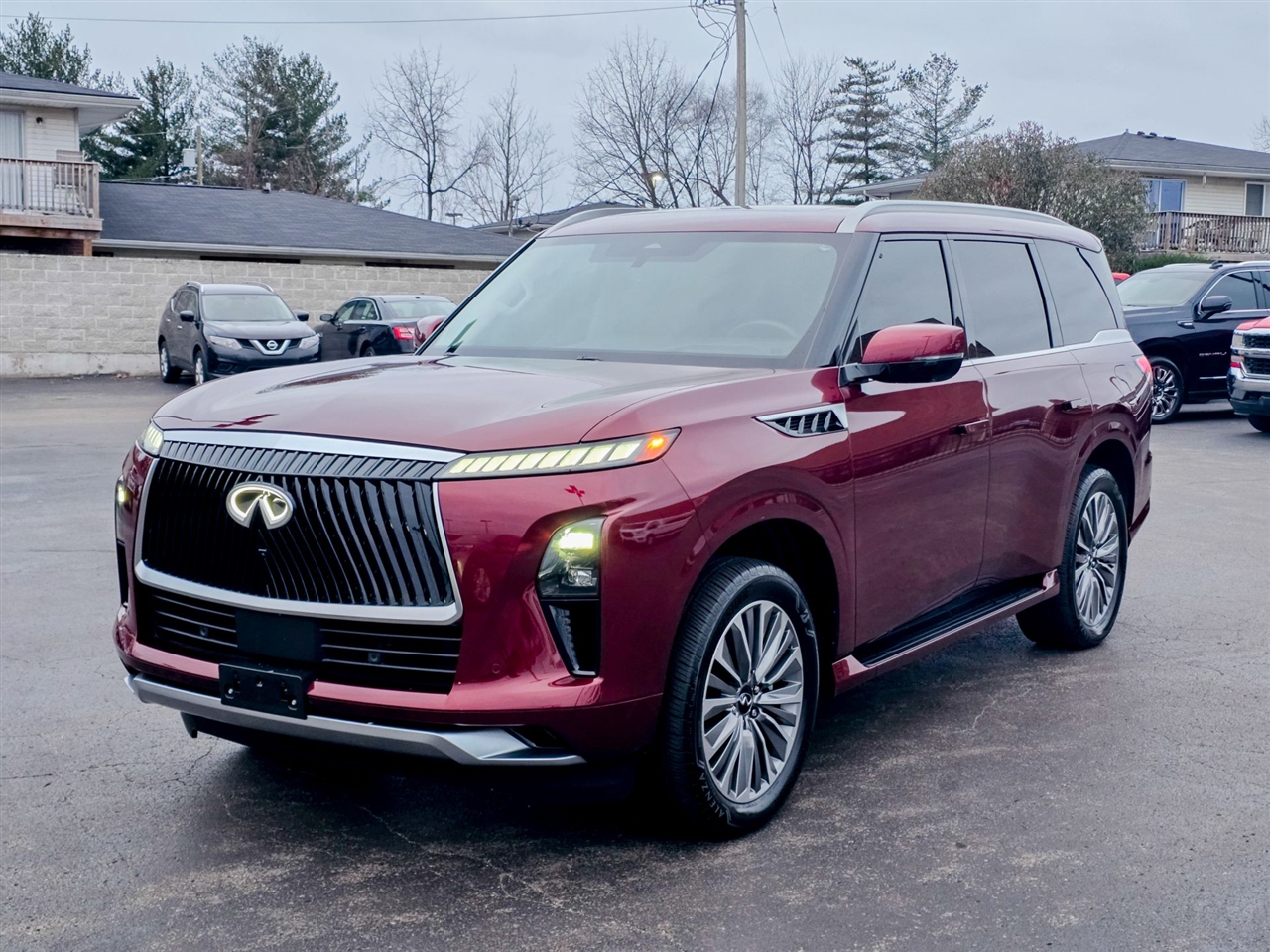 Infiniti QX80  2025