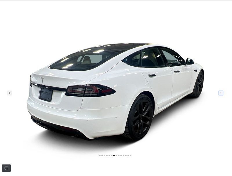 Tesla Model S  2022
