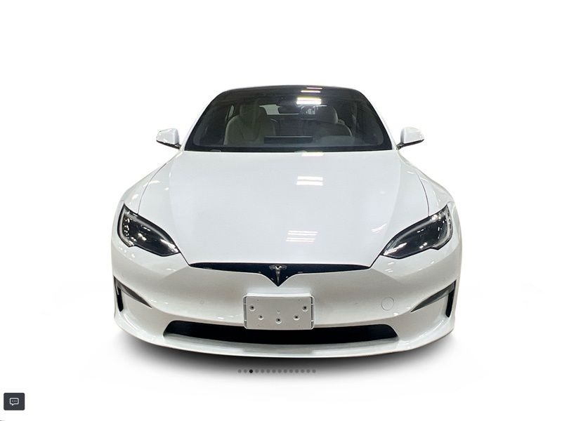 Tesla Model S  2022