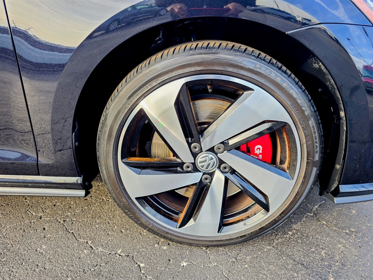 Volkswagen Golf  2019