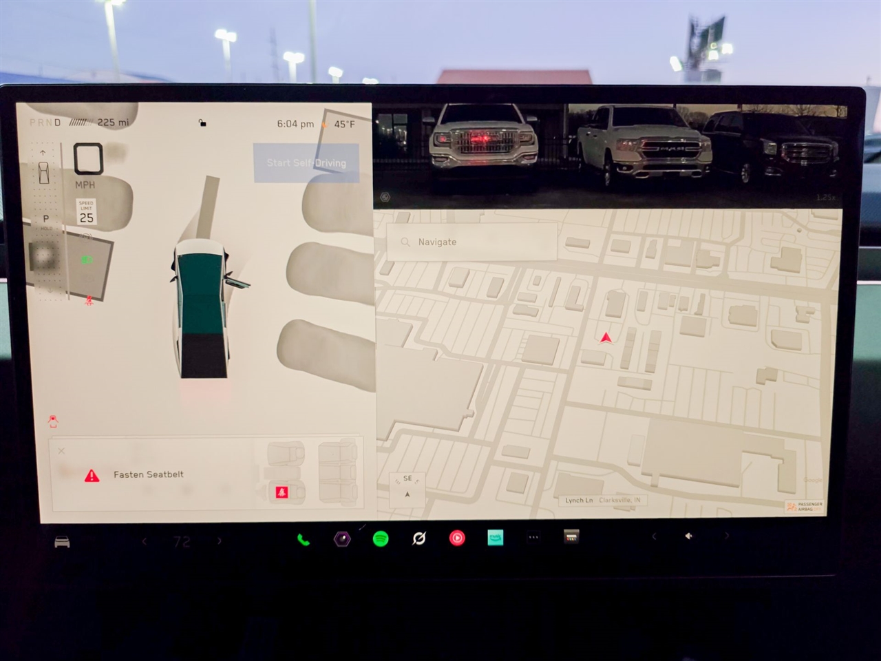 Tesla Cybertruck  2025