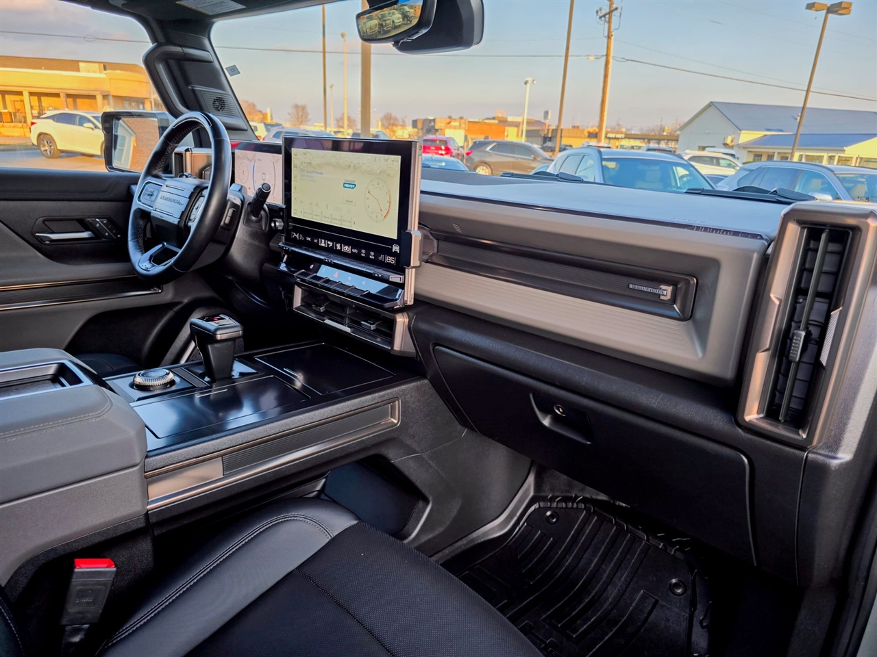 GMC HUMMER EV SUV  2024