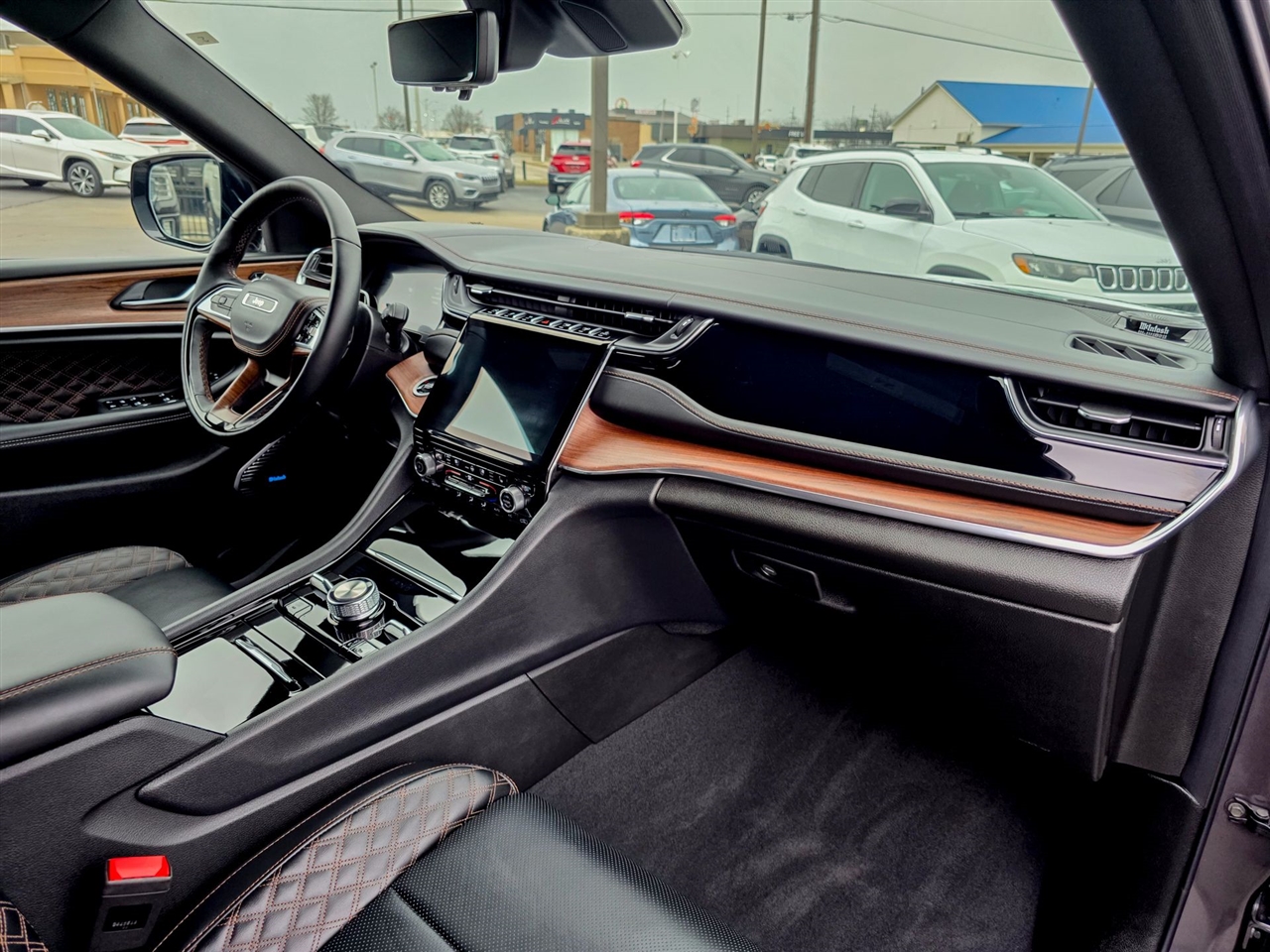 Jeep Grand Cherokee  2025