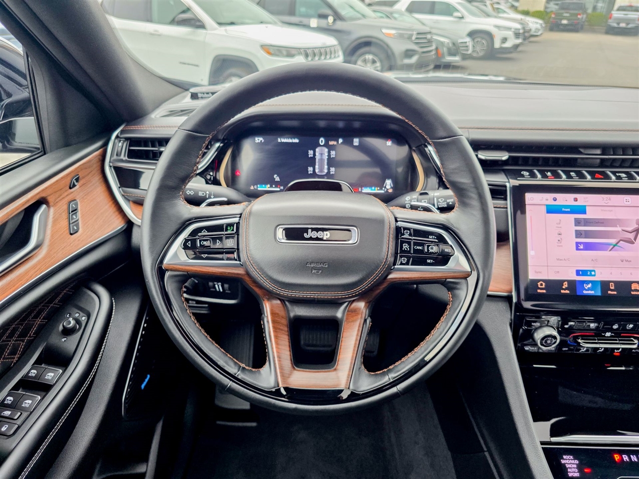 Jeep Grand Cherokee  2025