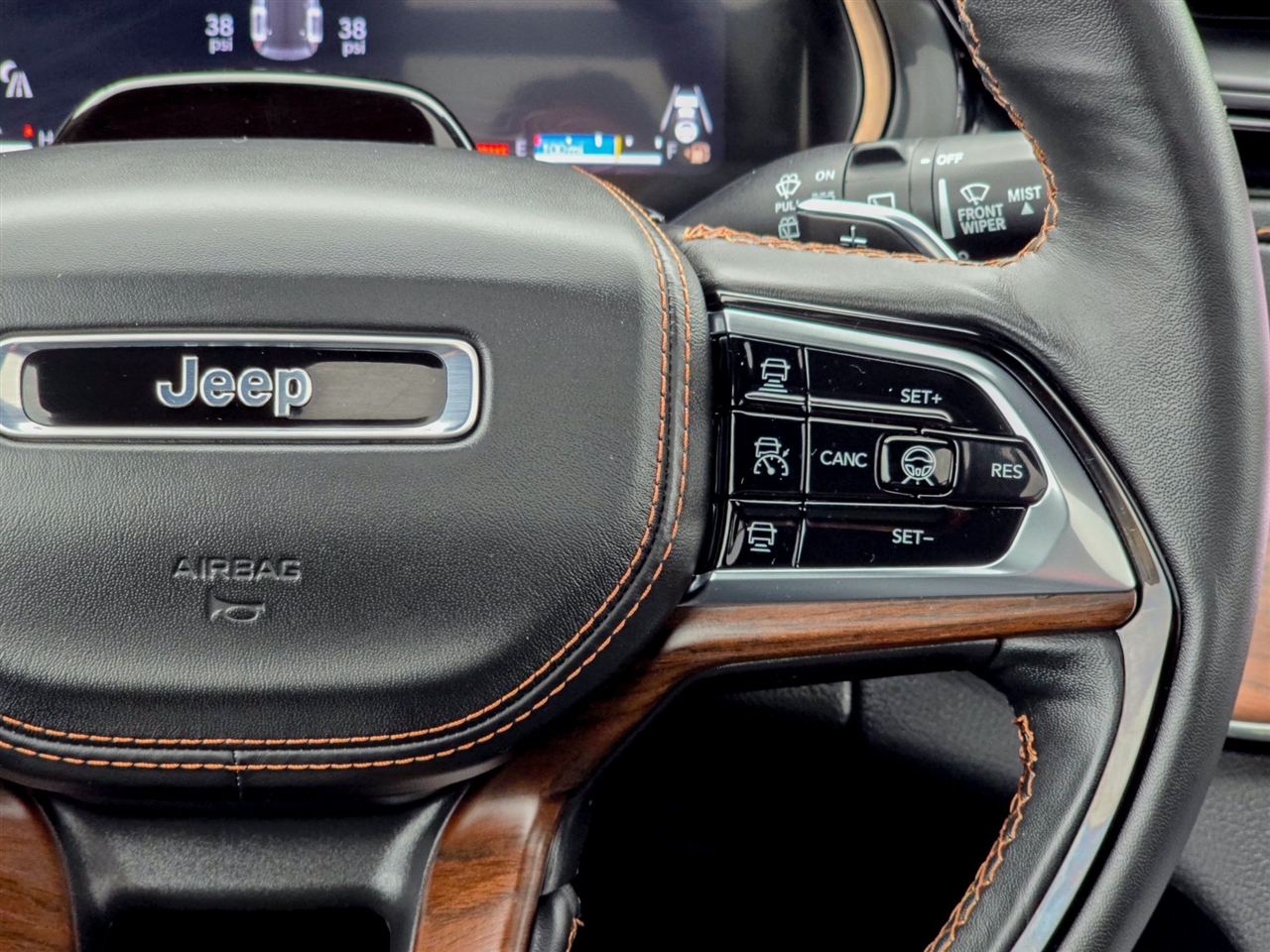 Jeep Grand Cherokee  2025