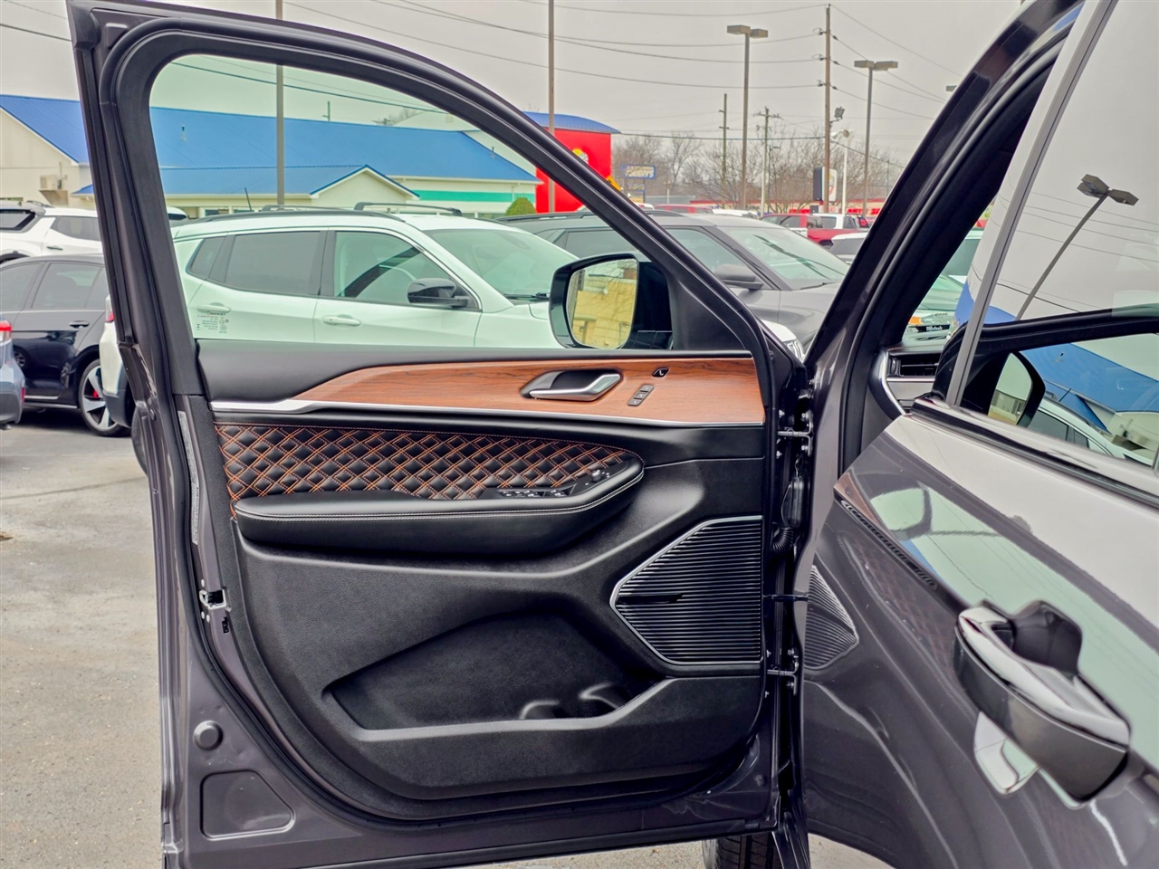 Jeep Grand Cherokee  2025