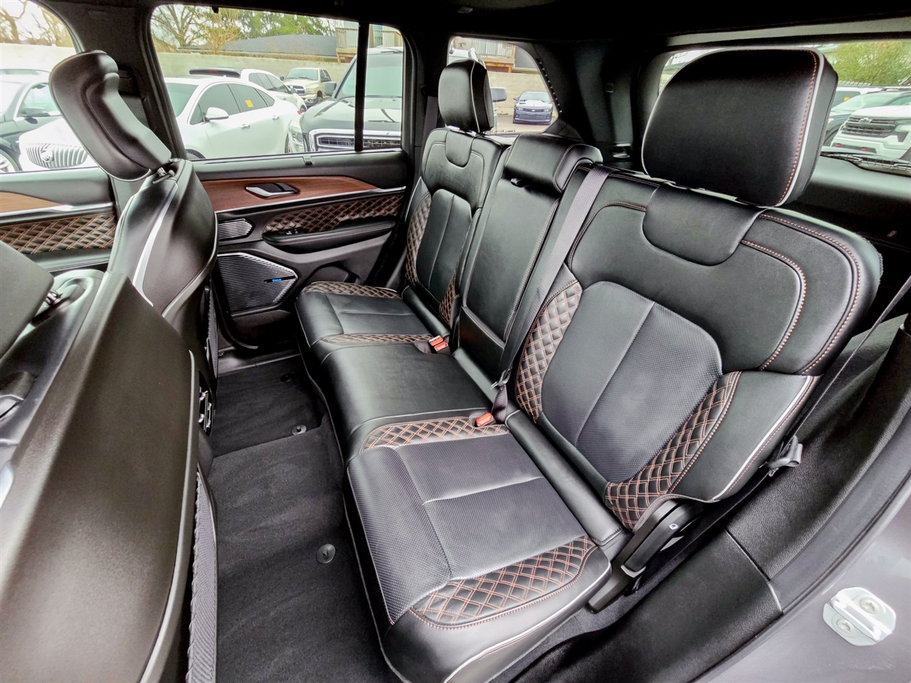 Jeep Grand Cherokee  2025