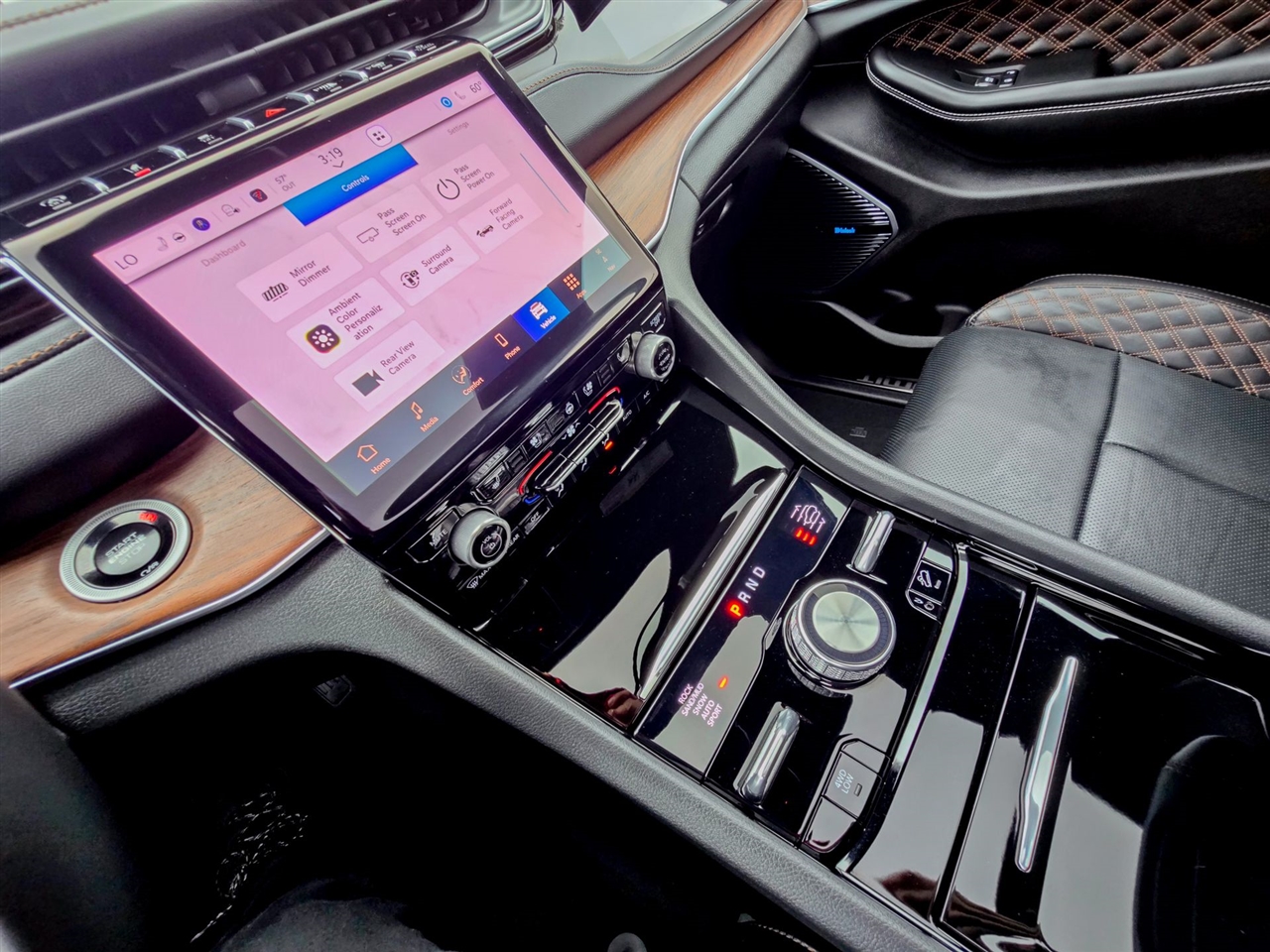 Jeep Grand Cherokee  2025