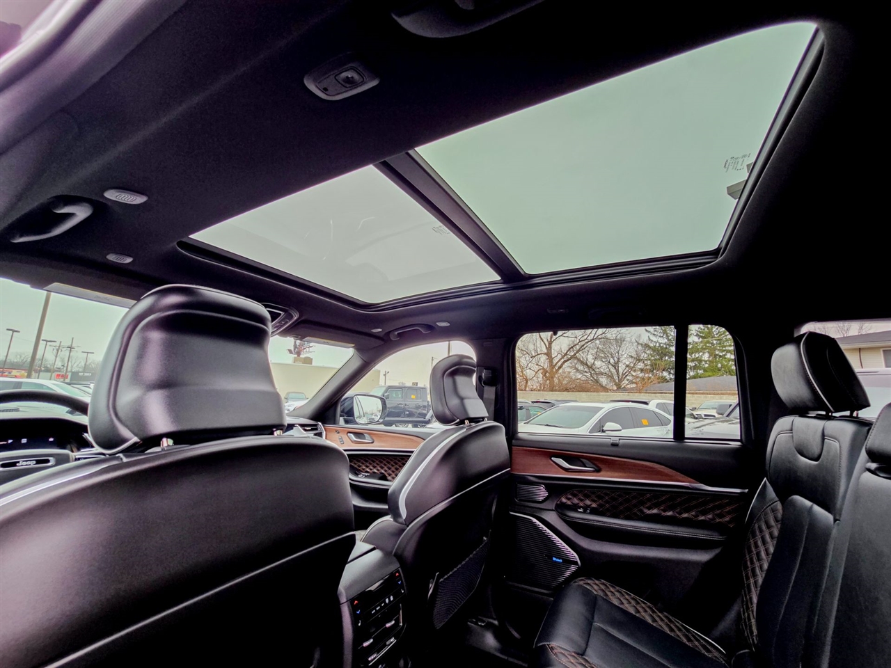 Jeep Grand Cherokee  2025