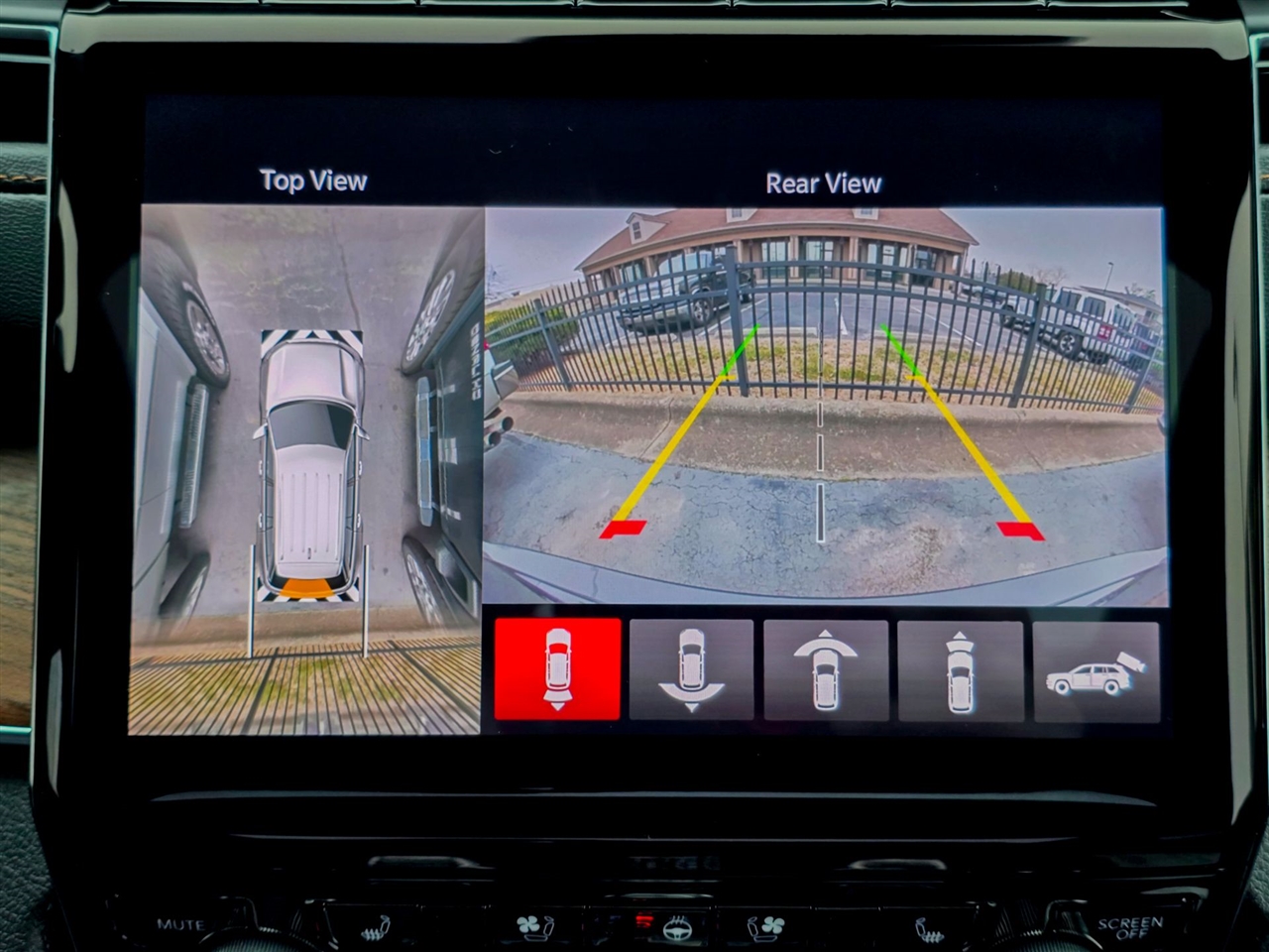 Jeep Grand Cherokee  2025