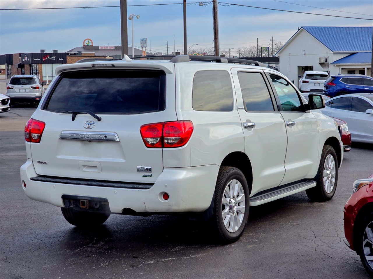 Toyota Sequoia  2010