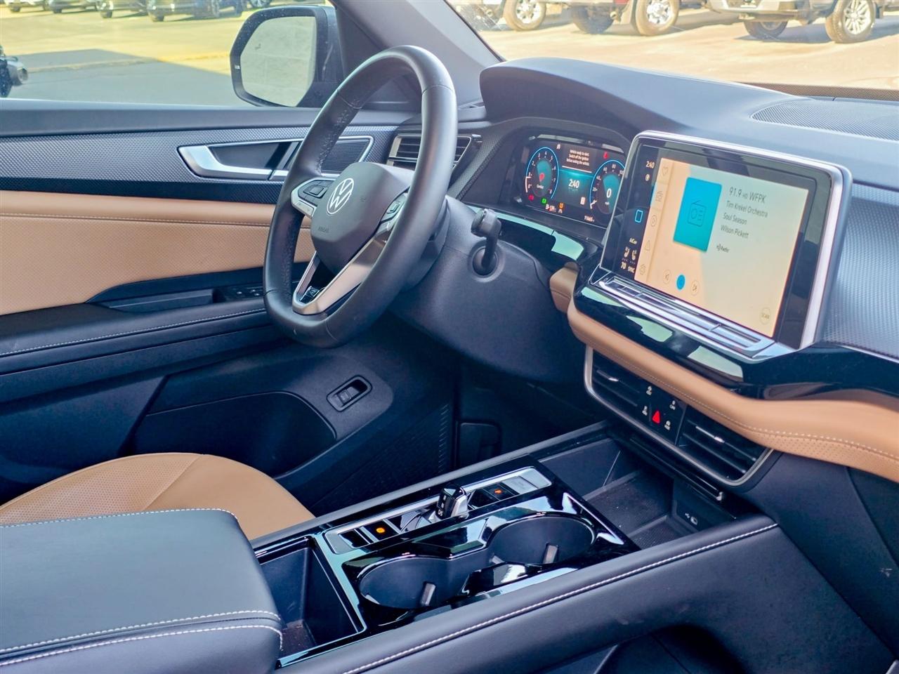 Volkswagen Atlas Cross Sport  2024