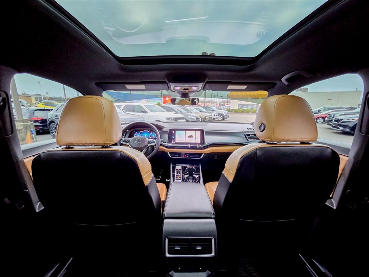 Volkswagen Atlas Cross Sport  2024