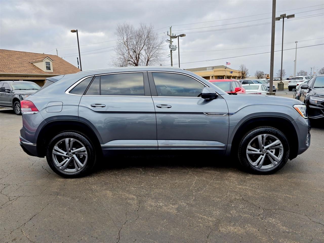 Volkswagen Atlas Cross Sport  2024