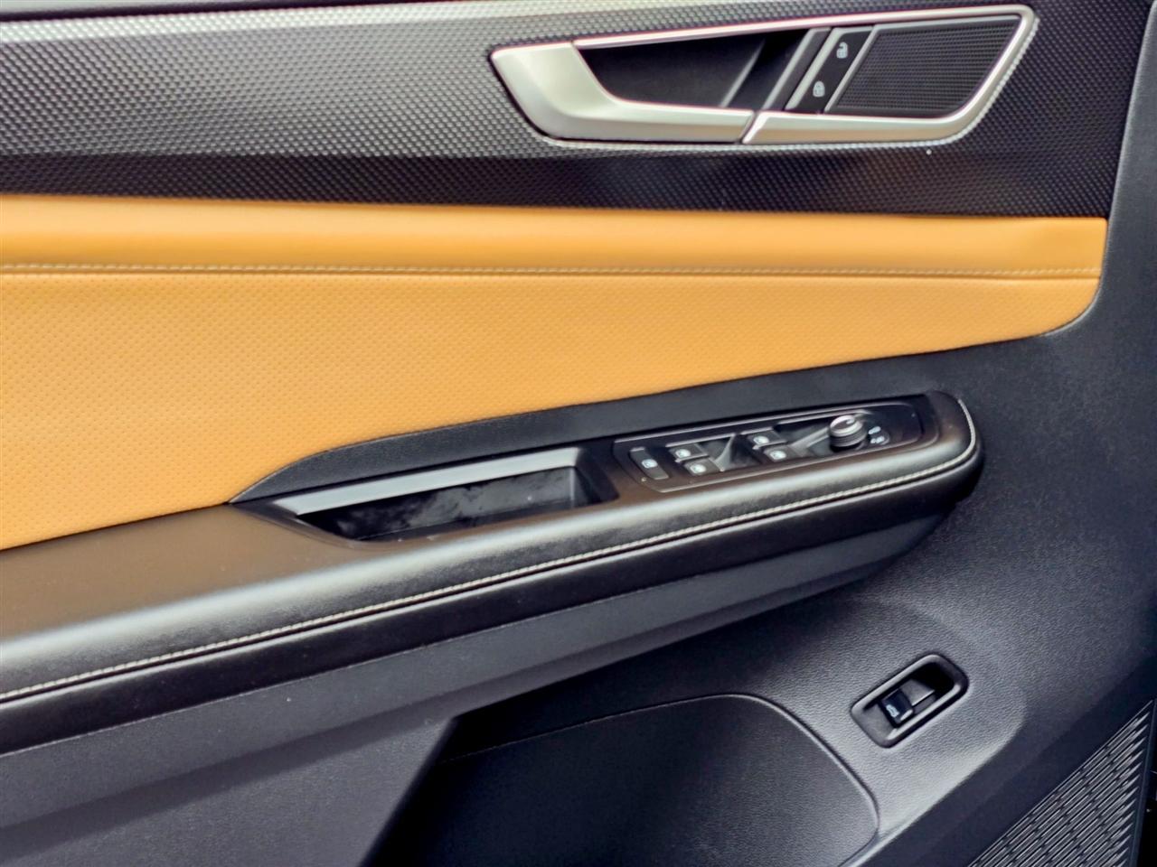 Volkswagen Atlas Cross Sport  2024