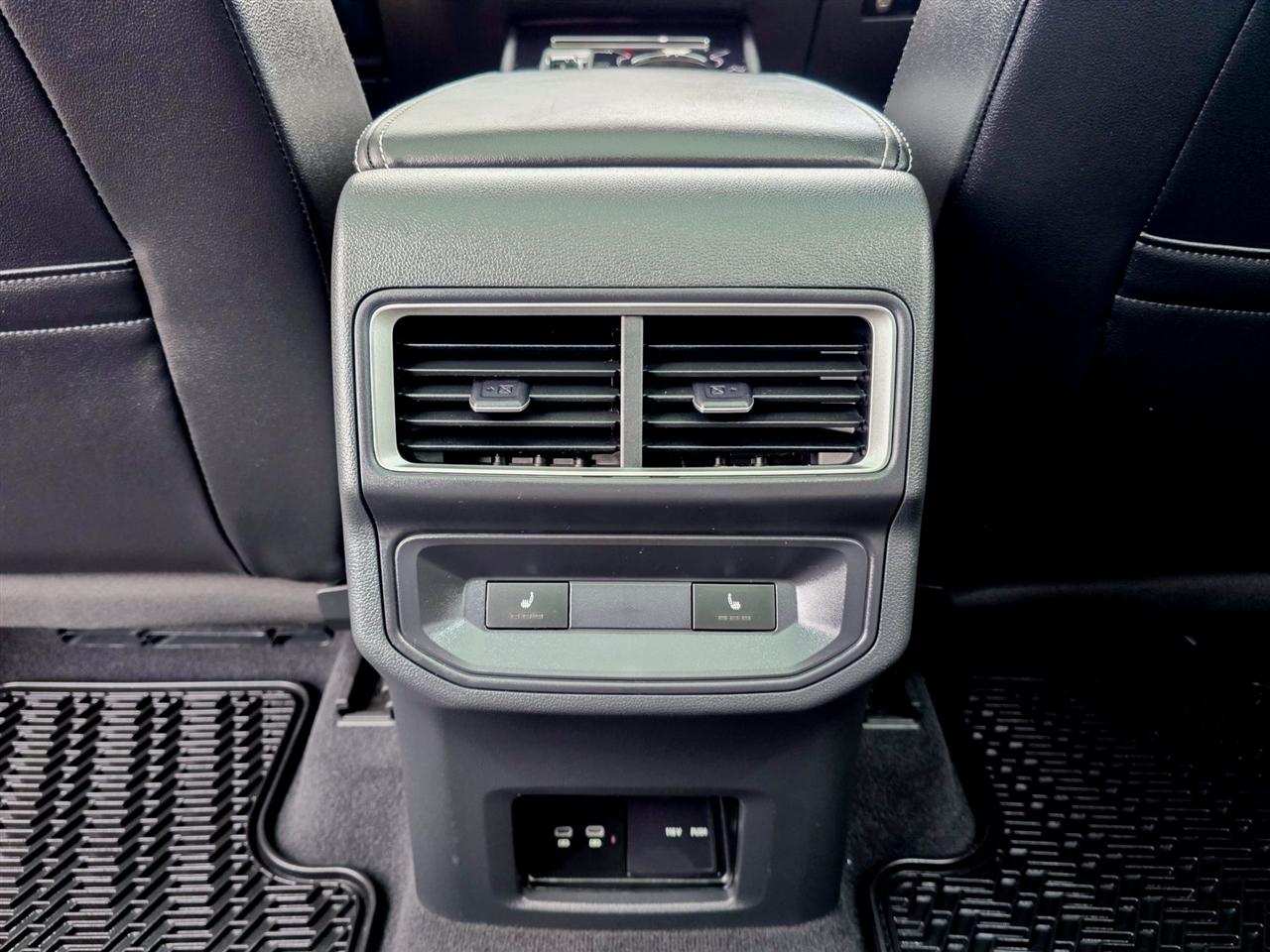 Volkswagen Atlas Cross Sport  2024