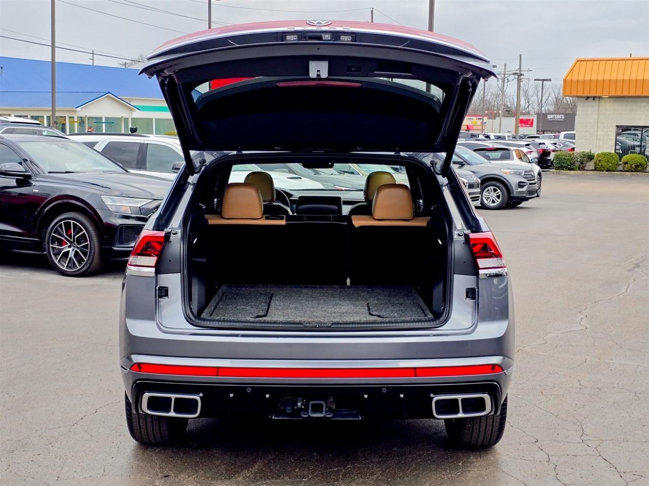 Volkswagen Atlas Cross Sport  2024