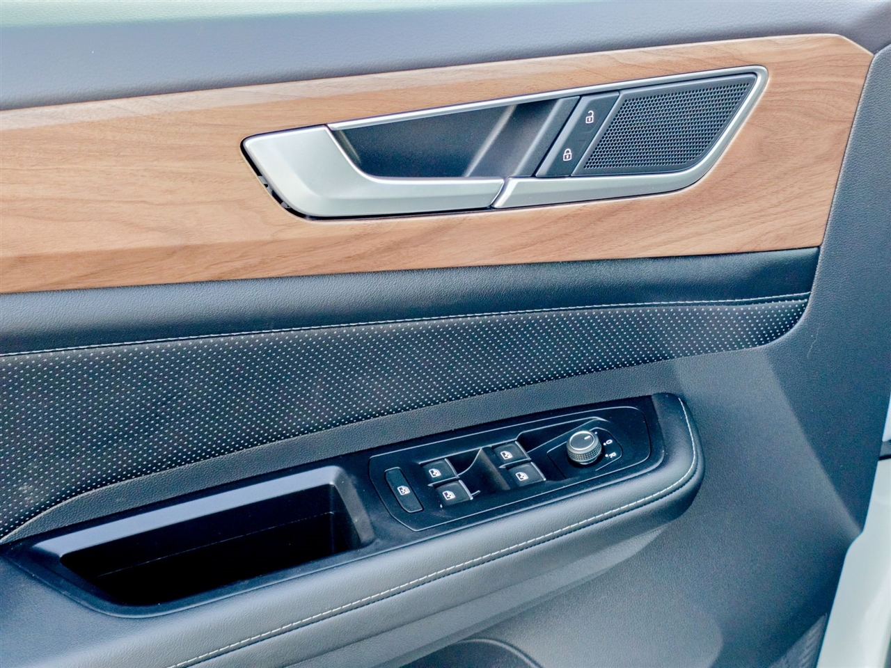 Volkswagen Atlas  2025