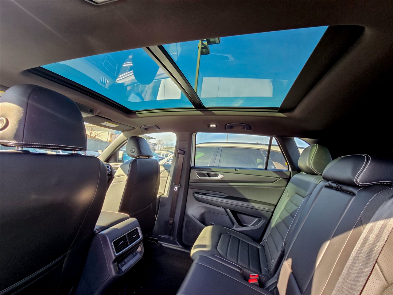 Volkswagen Atlas Cross Sport  2024