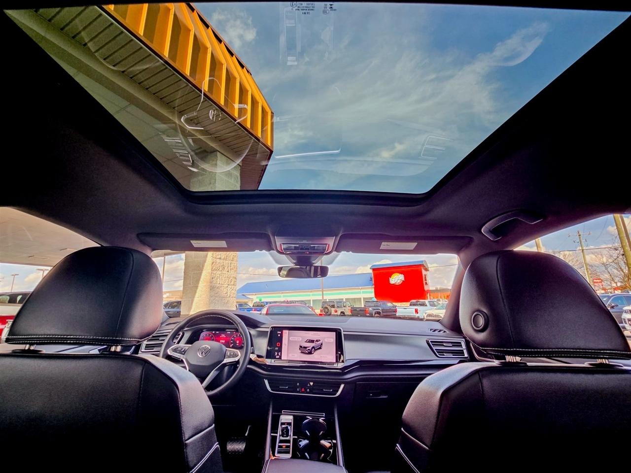 Volkswagen Atlas Cross Sport  2024