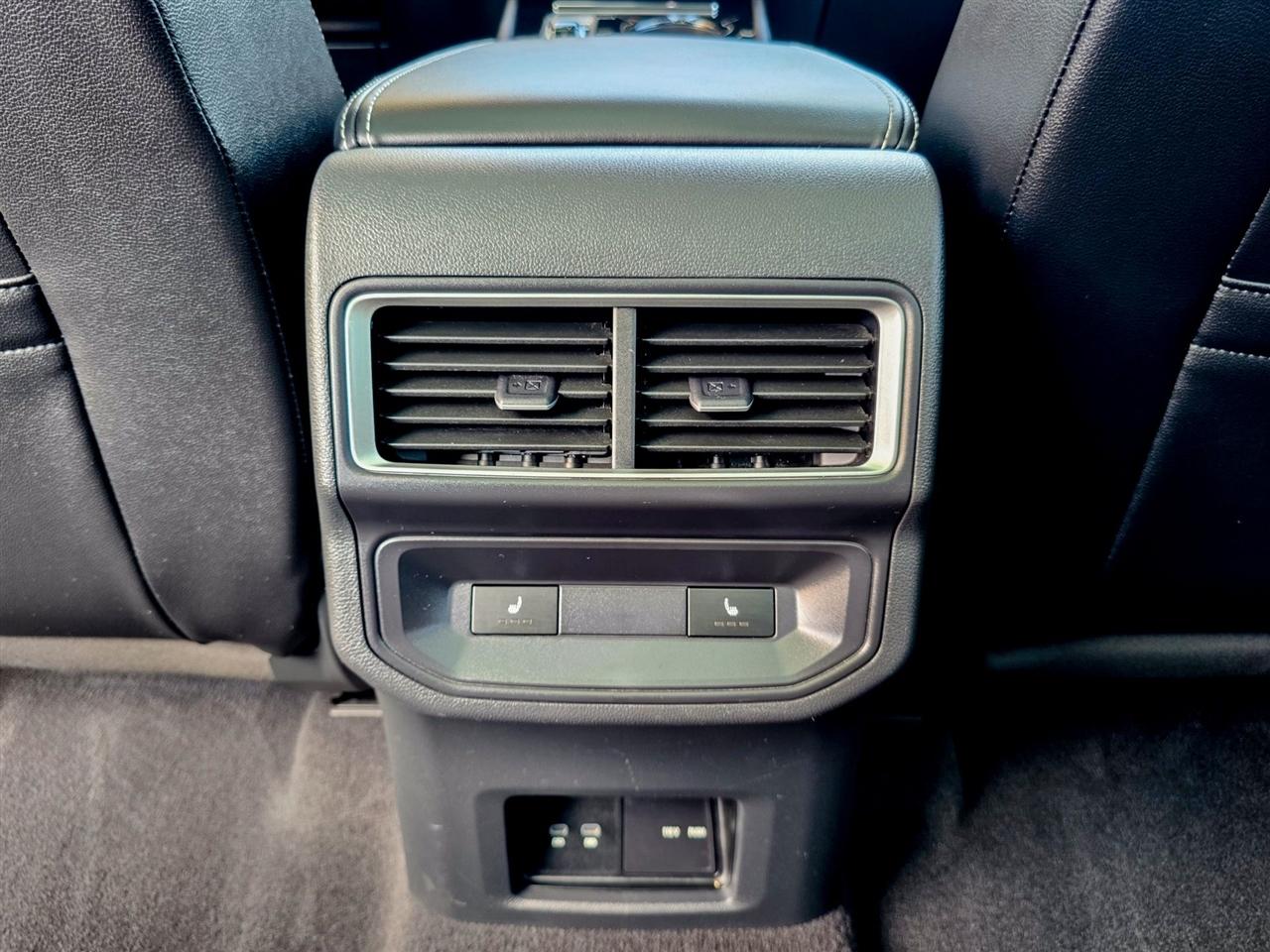 Volkswagen Atlas Cross Sport  2024