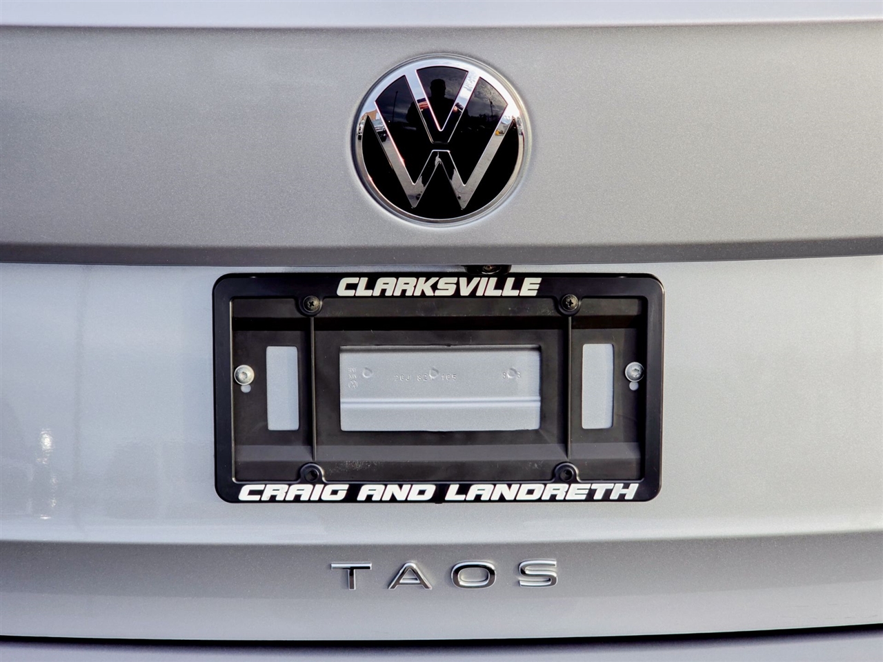 Volkswagen Taos  2024