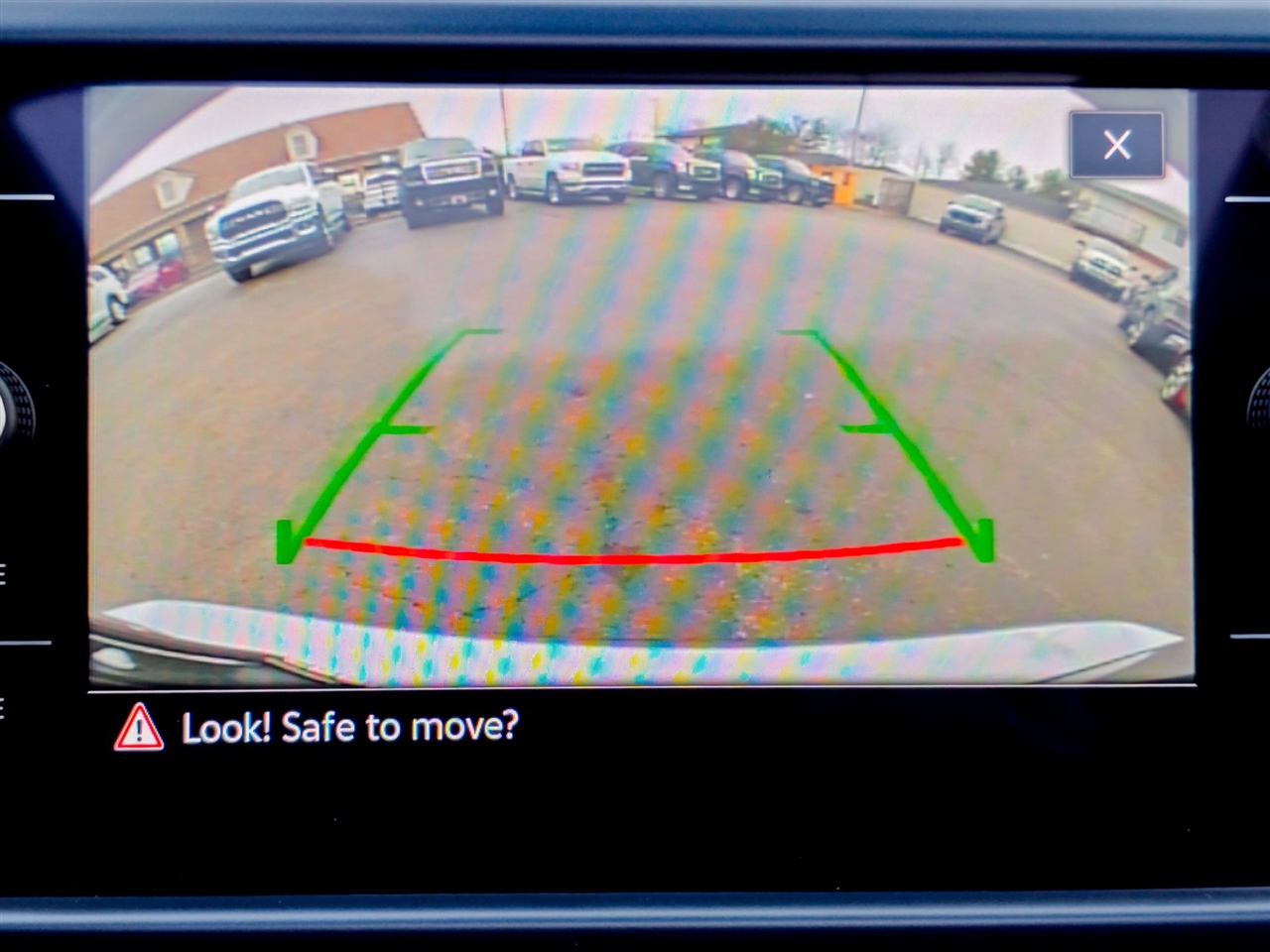 Volkswagen Taos  2024