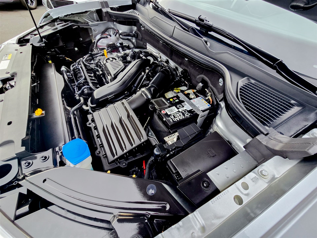 Volkswagen Taos  2024