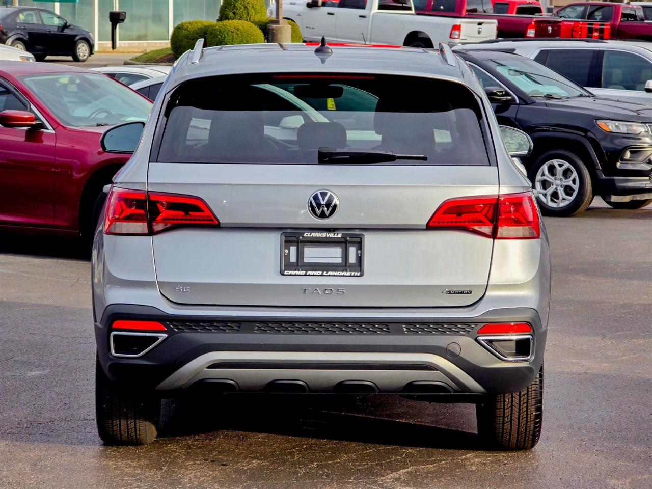 Volkswagen Taos  2024