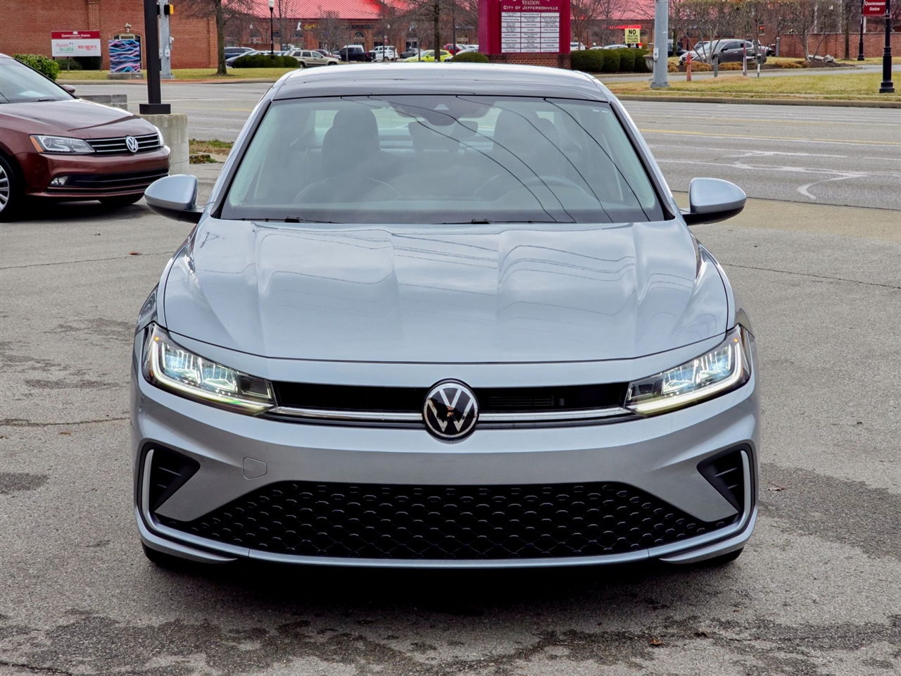 Volkswagen Jetta  2025