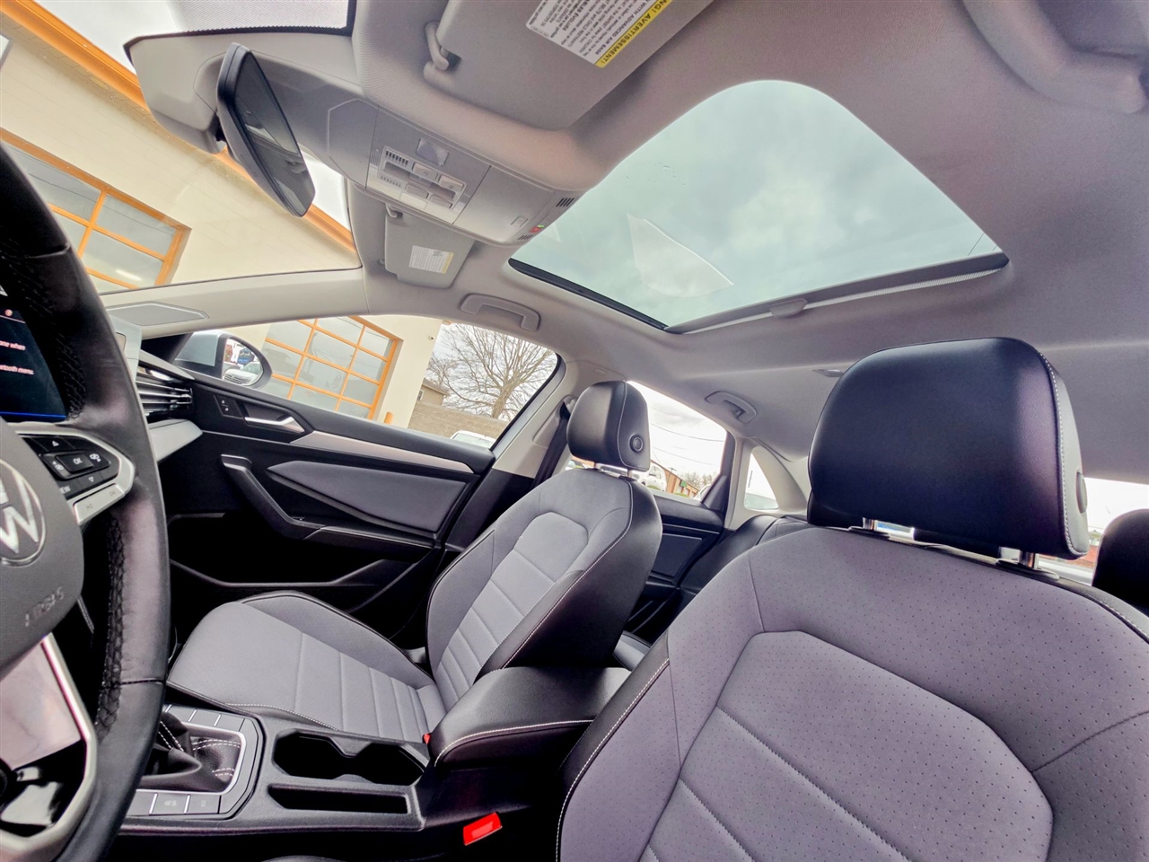 Volkswagen Jetta  2025