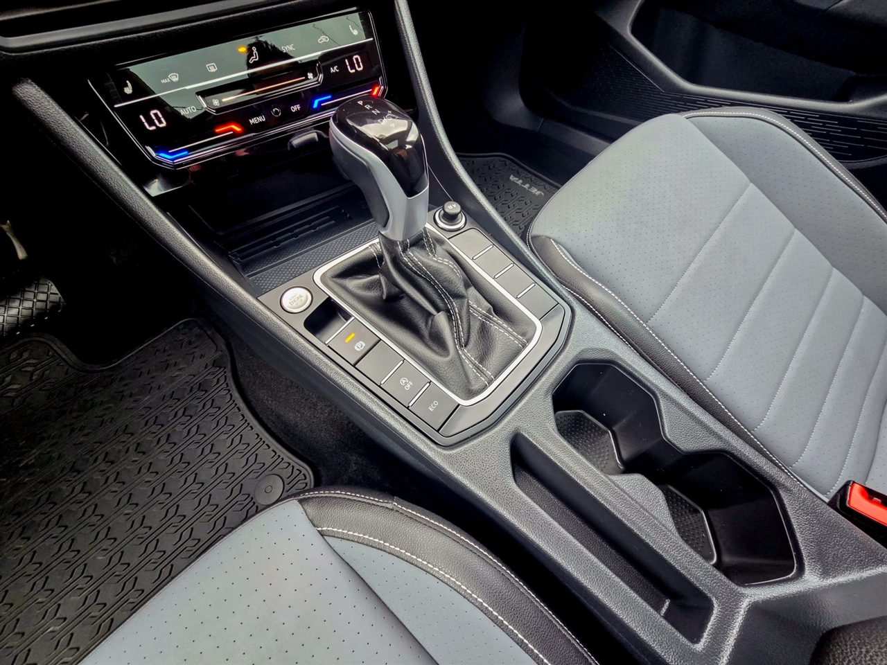 Volkswagen Jetta  2025