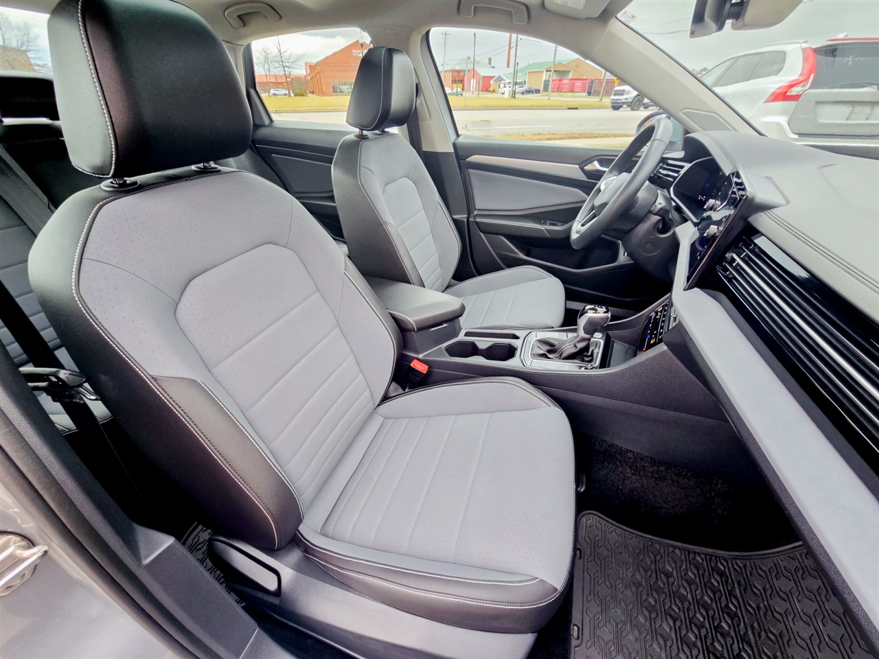 Volkswagen Jetta  2025