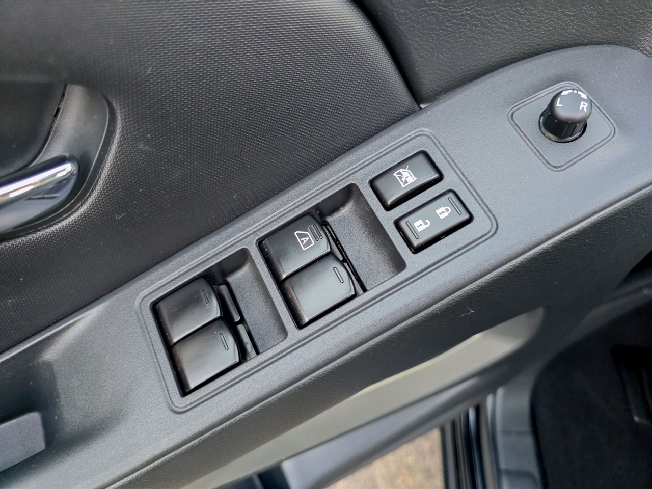 Nissan Frontier  2023