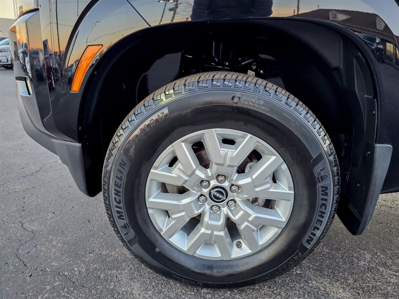 Nissan Frontier  2023