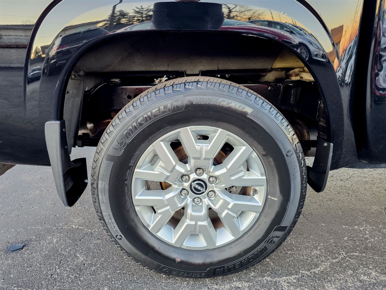 Nissan Frontier  2023