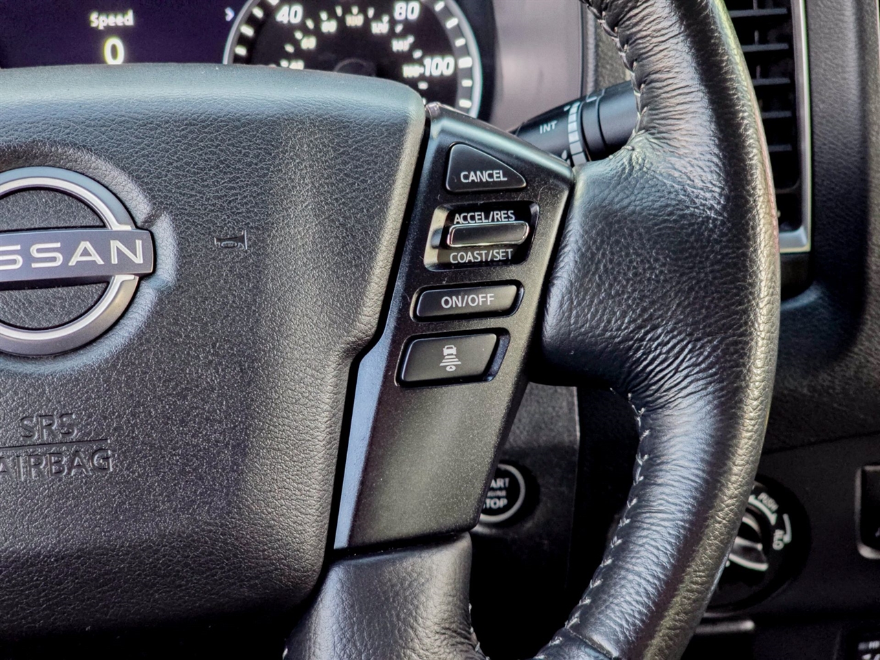 Nissan Frontier  2023